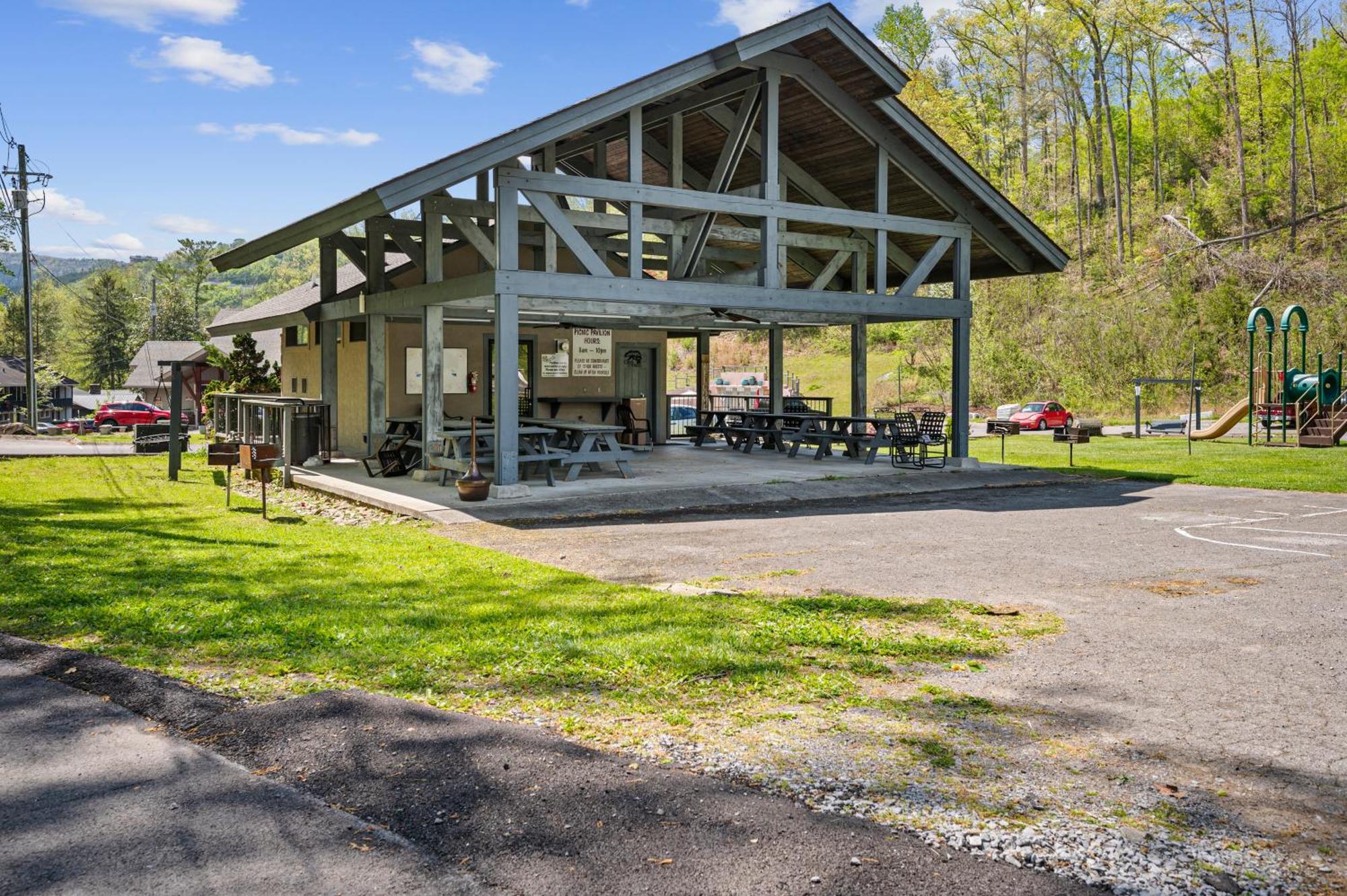Carr's Northside And Gatlinburg