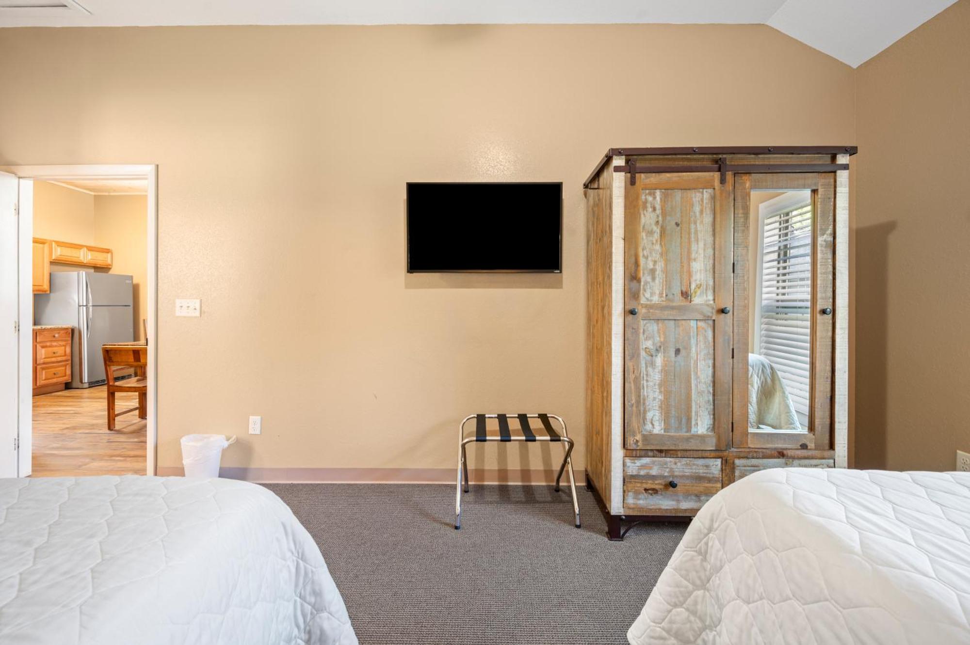 Carr's Northside And 4* Gatlinburg