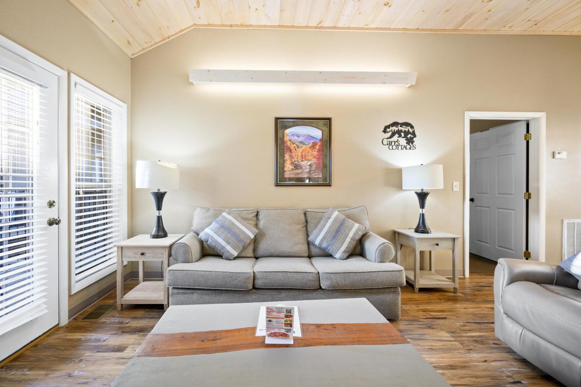 Hotel Carr's Northside And 4*